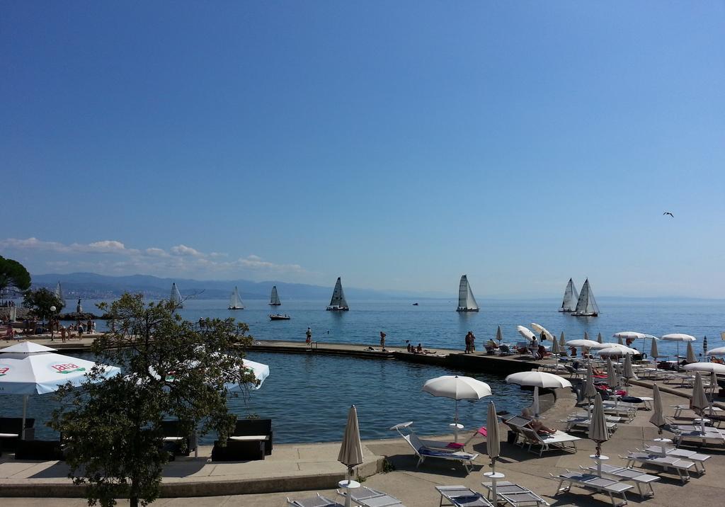Apartment Kamelija Opatija Rom bilde